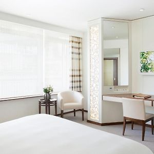 Double Deluxe Room
